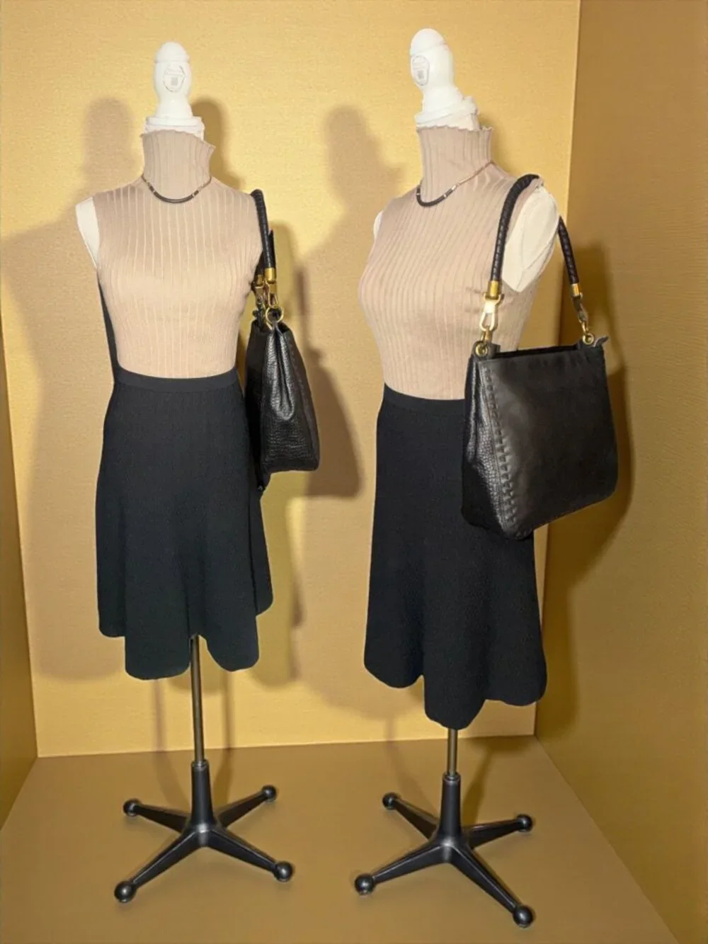 The Sak Collective Estrada Demi Bag Black Leather Brass Whipstitch Shoulder Hobo - Picture 1 of 10